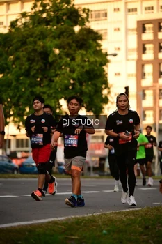 Runner Photo 4128869