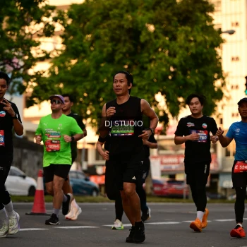 Runner Photo 4128871
