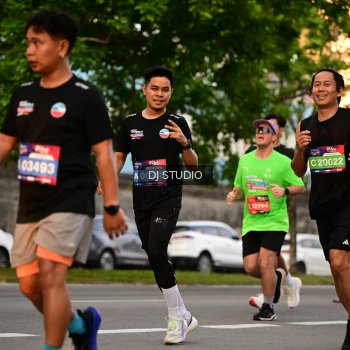 Runner Photo 4128872