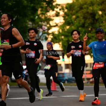 Runner Photo 4128881
