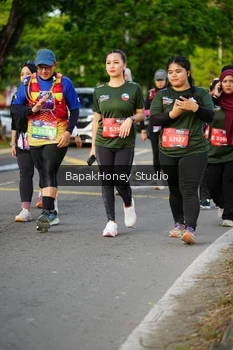 Runner Photo 4128888