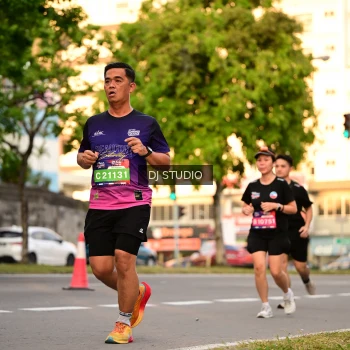 Runner Photo 4128911
