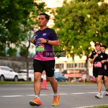 Runner Photo 4128915