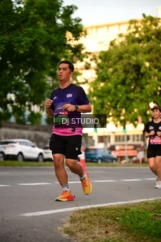 Runner Photo 4128930