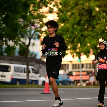 Runner Photo 4128988