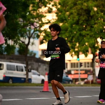 Runner Photo 4128991