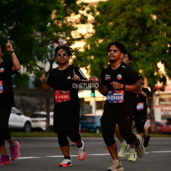 Runner Photo 4129048
