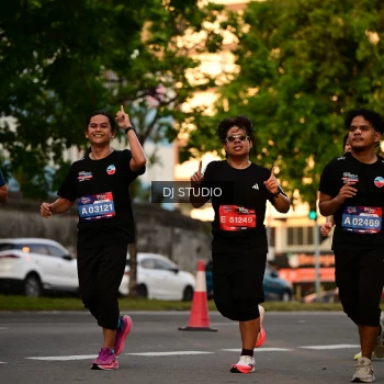 Runner Photo 4129056