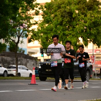 Runner Photo 4129106