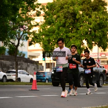 Runner Photo 4129110