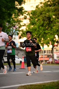 Runner Photo 4129125
