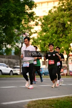 Runner Photo 4129127