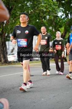 Runner Photo 4129148