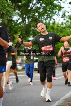 Runner Photo 4129184
