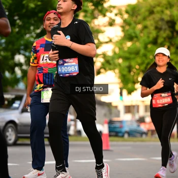 Runner Photo 4129199