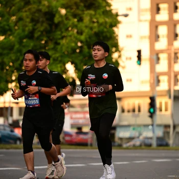 Runner Photo 4129318
