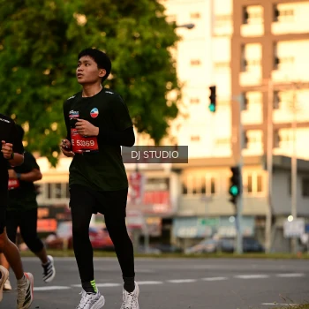 Runner Photo 4129325