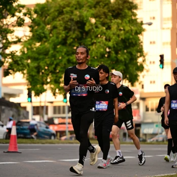 Runner Photo 4129394