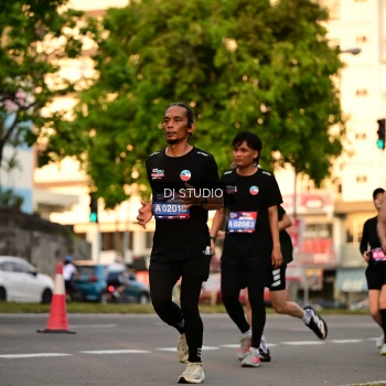 Runner Photo 4129396