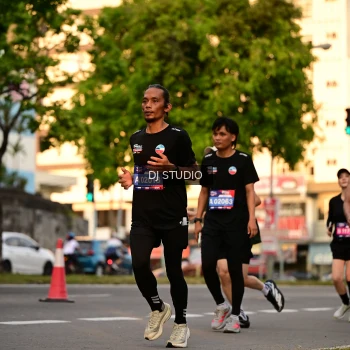 Runner Photo 4129397