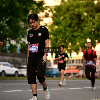 Runner Photo 4129455