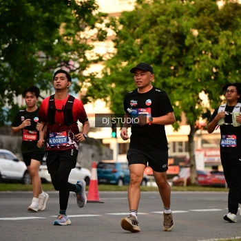 Runner Photo 4129469