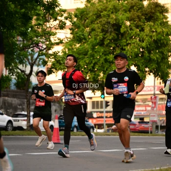 Runner Photo 4129470