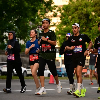 Runner Photo 4129536