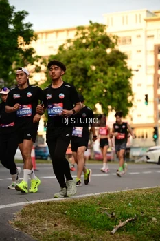 Runner Photo 4129541