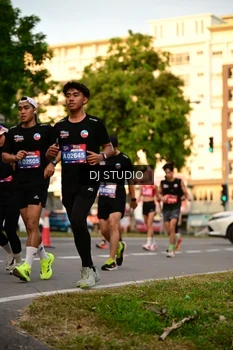 Runner Photo 4129542