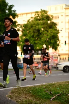 Runner Photo 4129551