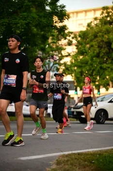 Runner Photo 4129564
