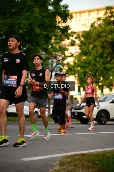 Runner Photo 4129583
