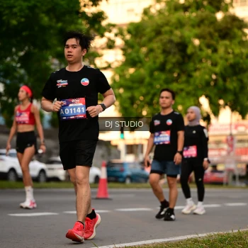 Runner Photo 4129596
