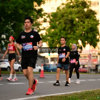 Runner Photo 4129598