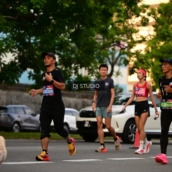 Runner Photo 4129600