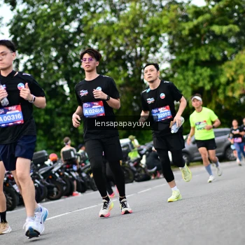 Runner Photo 4129623