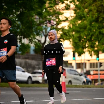 Runner Photo 4129643