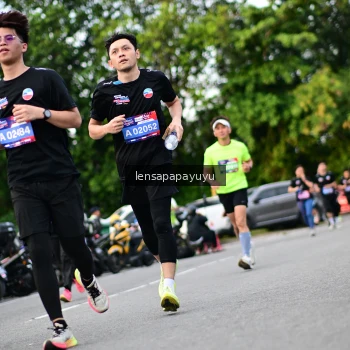 Runner Photo 4129654