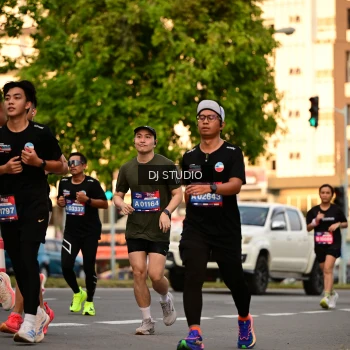 Runner Photo 4129655