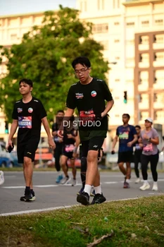 Runner Photo 4129679