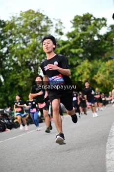 Runner Photo 4129702