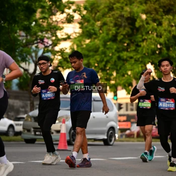 Runner Photo 4129706