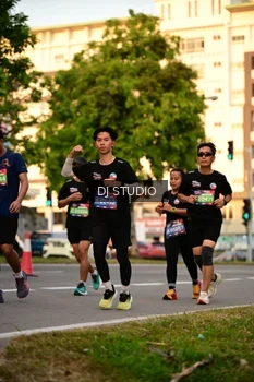 Runner Photo 4129713