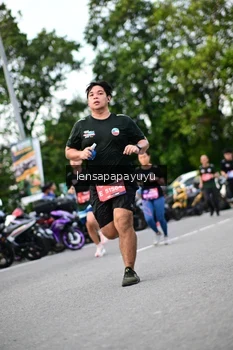 Runner Photo 4129717