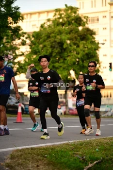 Runner Photo 4129743