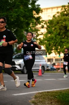 Runner Photo 4129751