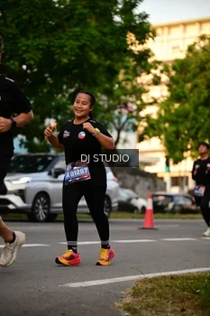 Runner Photo 4129755