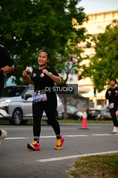Runner Photo 4129757