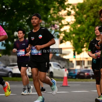 Runner Photo 4129776